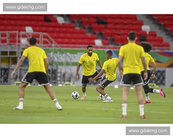 宏达杯足球联赛开赛在即 各队备战情况与关注焦点全面解析